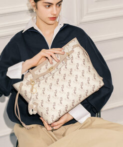 Cnoles Monogram Large Commuter Shoulder Tote