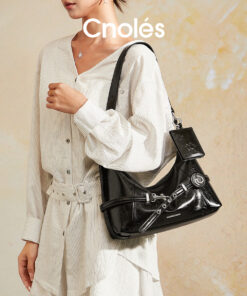 Cnoles Azure Hobo Bag – Black