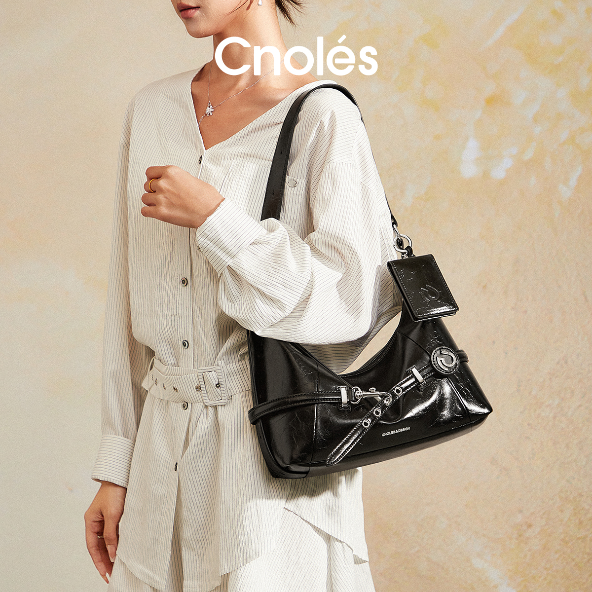 Cnoles Azure Hobo Bag – Black