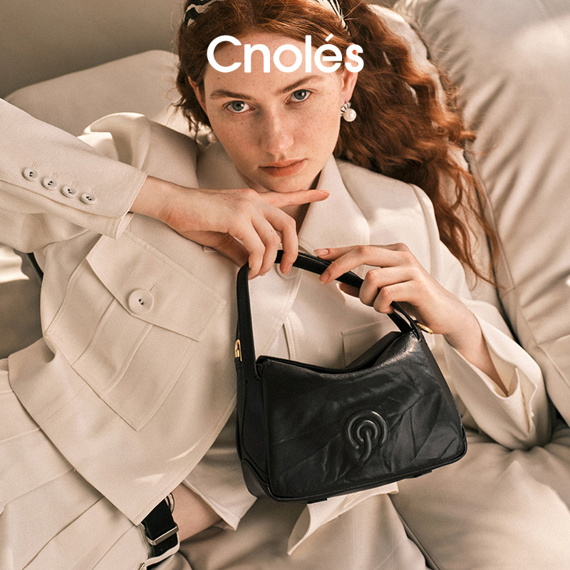 Cnoles Cloud Shore Pillow Shoulder Bag – Black